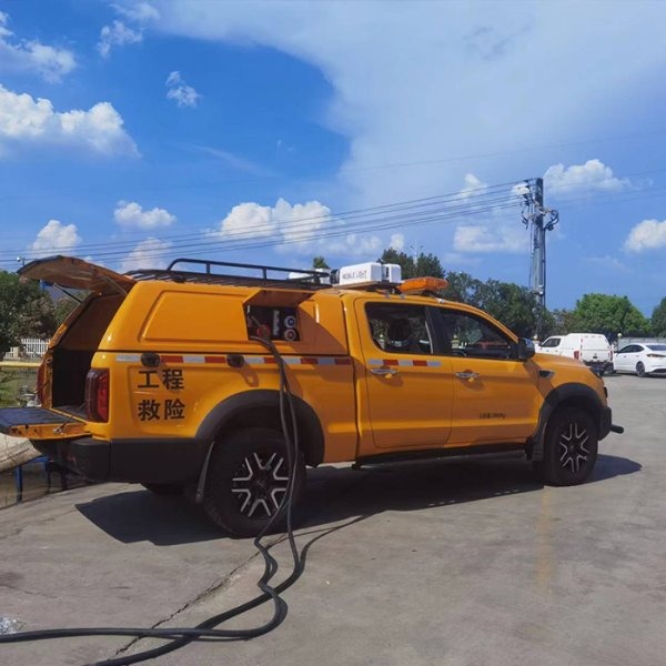 皮卡救险车 皮卡救险车
